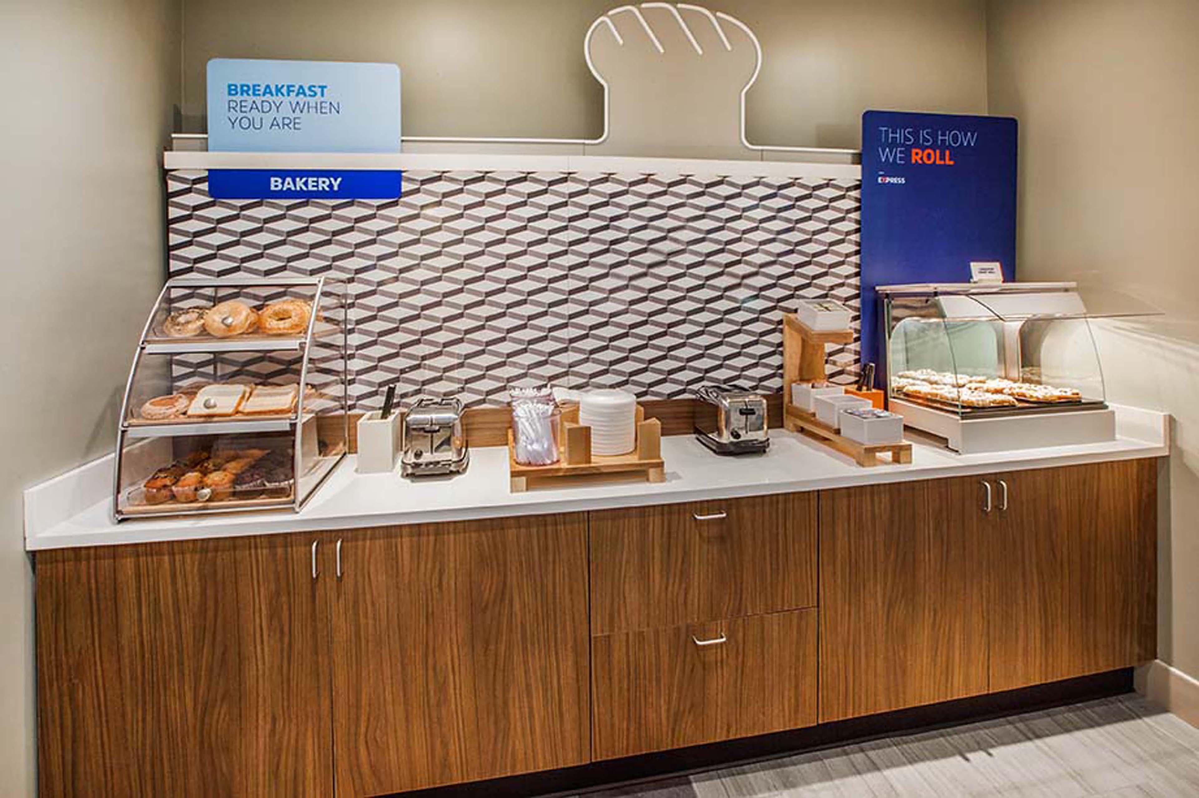 Holiday Inn Express Hotel & Suites Bainbridge By Ihg Esterno foto